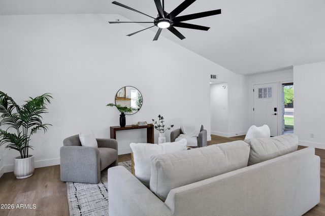 4850 E FOUNTAIN Street, Mesa, AZ 85205