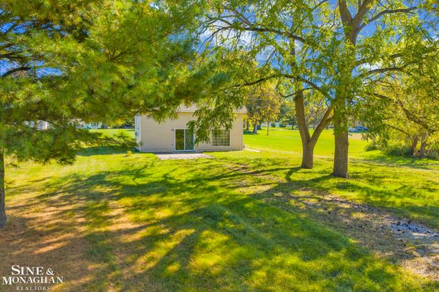 36 N Arthur Street, Bridgehampton Twp, MI 48419