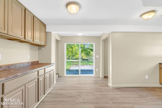 36 N Arthur Street, Bridgehampton Twp, MI 48419