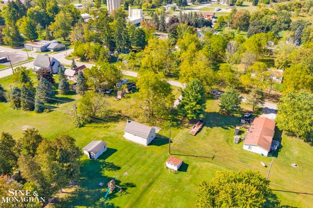 36 N Arthur Street, Bridgehampton Twp, MI 48419