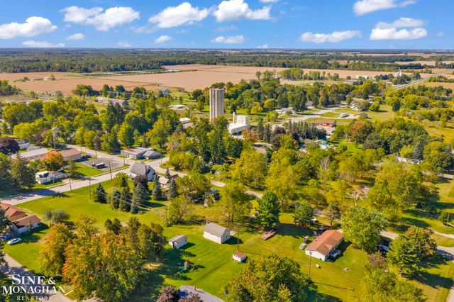 36 N Arthur Street, Bridgehampton Twp, MI 48419