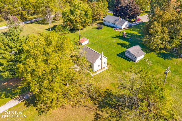 36 N Arthur Street, Bridgehampton Twp, MI 48419