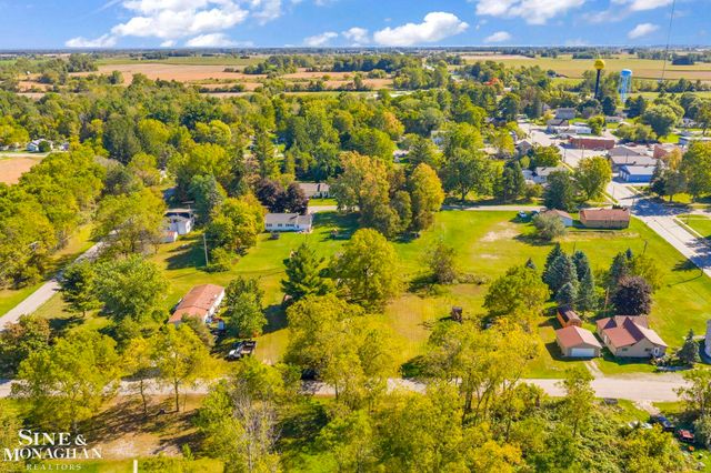 36 N Arthur Street, Bridgehampton Twp, MI 48419
