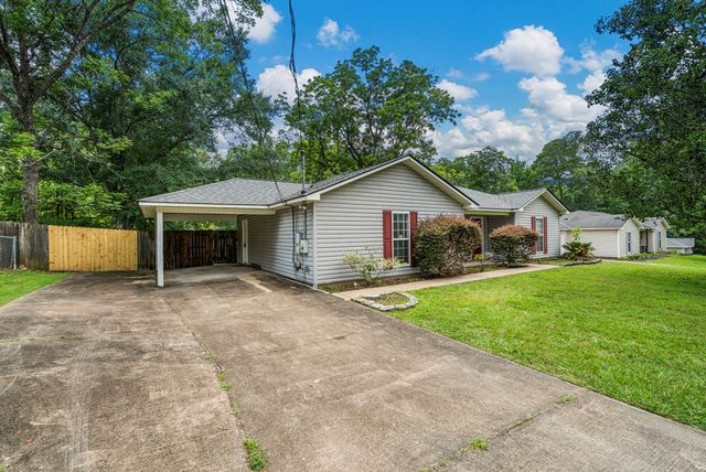 5848 Mullins-Stroud Road, Smiths Station, AL 36877
