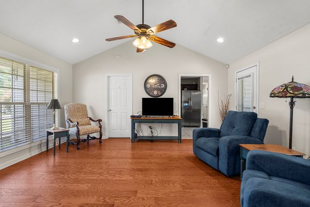 5848 Mullins-Stroud Road, Smiths Station, AL 36877