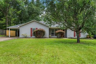 5848 Mullins-Stroud Road, Smiths Station, AL 36877