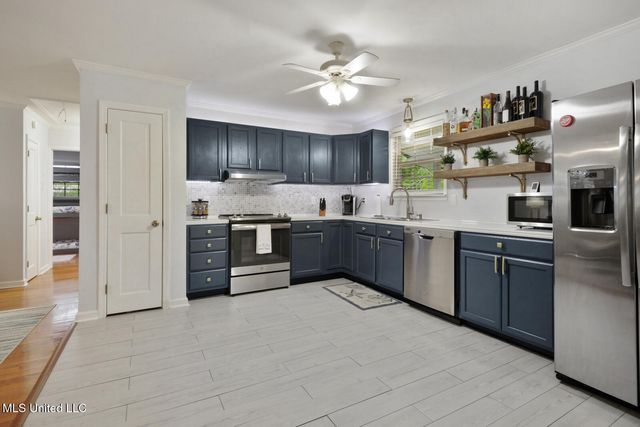 50 Fiber Street, Bay Saint Louis, MS 39520