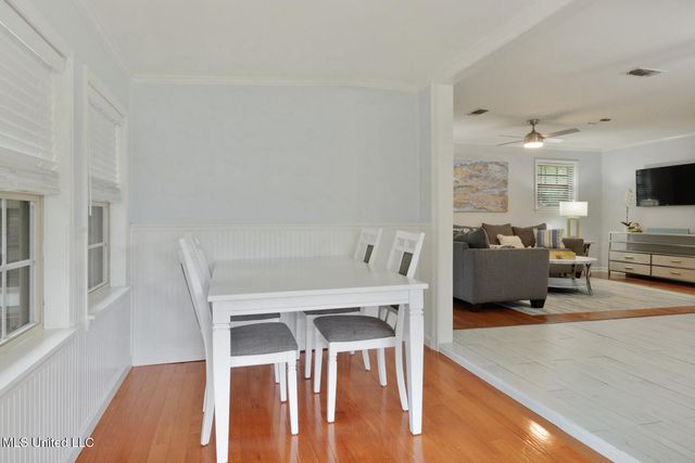 50 Fiber Street, Bay Saint Louis, MS 39520