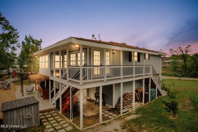 50 Fiber Street, Bay Saint Louis, MS 39520