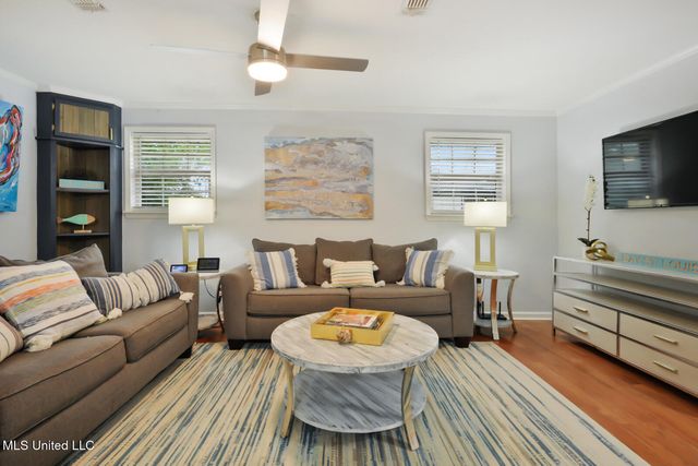 50 Fiber Street, Bay Saint Louis, MS 39520