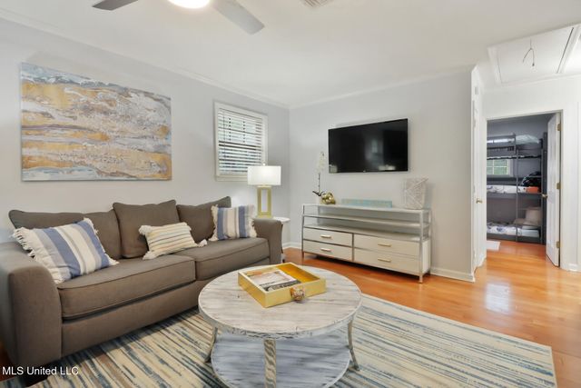 50 Fiber Street, Bay Saint Louis, MS 39520