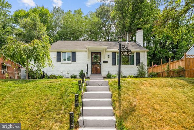 3900 73RD AVE, Hyattsville, MD 20784