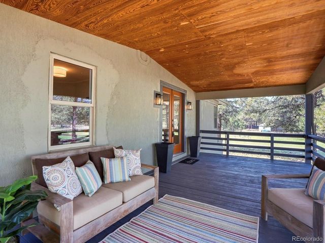 482 Panorama Dr, Elizabeth, CO 80107