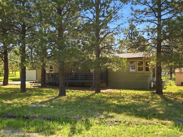 482 Panorama Dr, Elizabeth, CO 80107