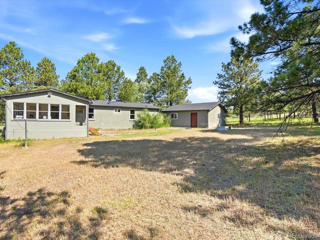 482 Panorama Dr, Elizabeth, CO 80107