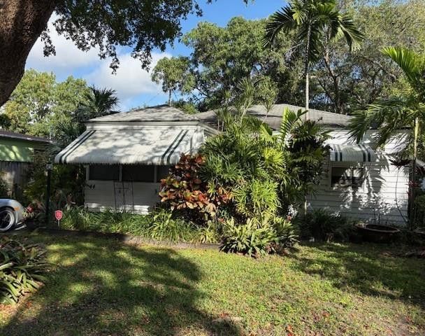 44 SW 5th Street, Dania Beach, FL 33004