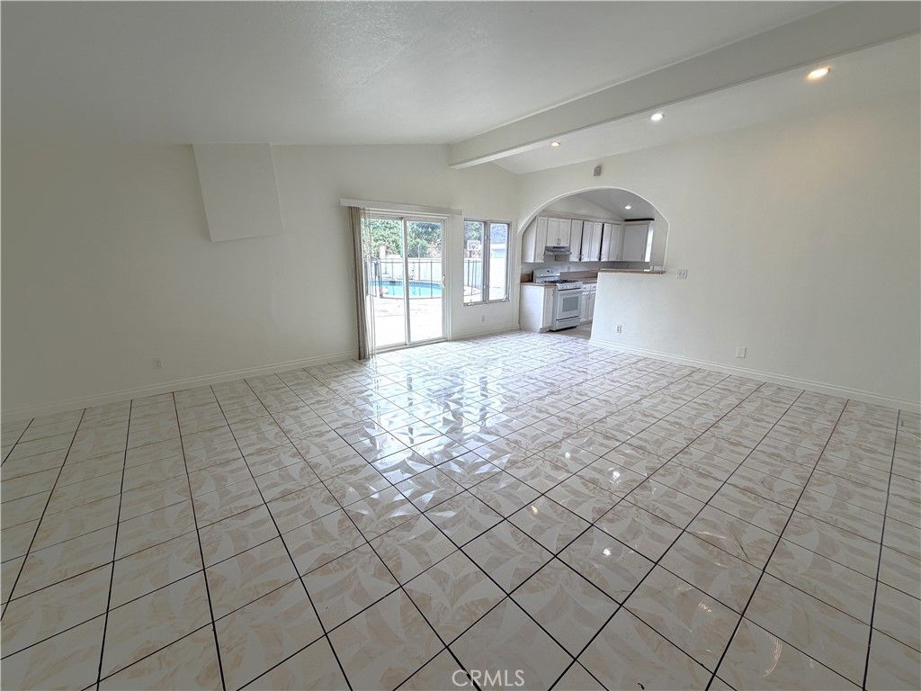 13658 Garrick Avenue, Sylmar, CA 91342 — photo 3