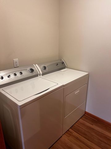 1315 Heritage Lane, Waite Park, MN 56387