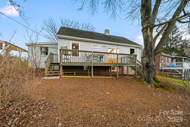 3 Enka Oak Street, Candler, NC 28715