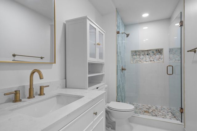 662 Fox Avenue, Lewisville, TX 75057