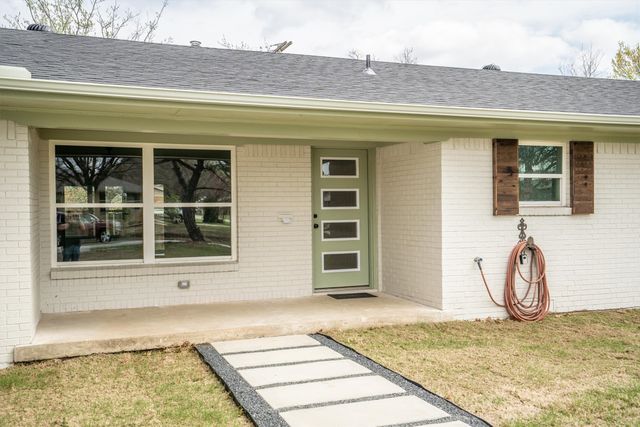 662 Fox Avenue, Lewisville, TX 75057