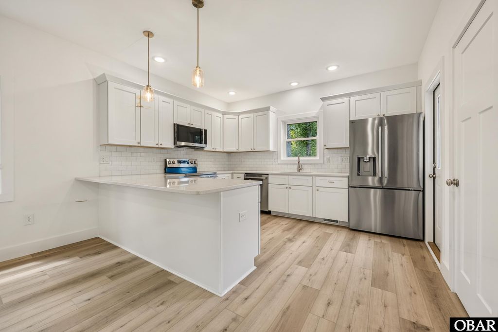 Image 12 of property listing at 4326 Carrenda Lane Lot 1E, Kitty Hawk, NC 27949