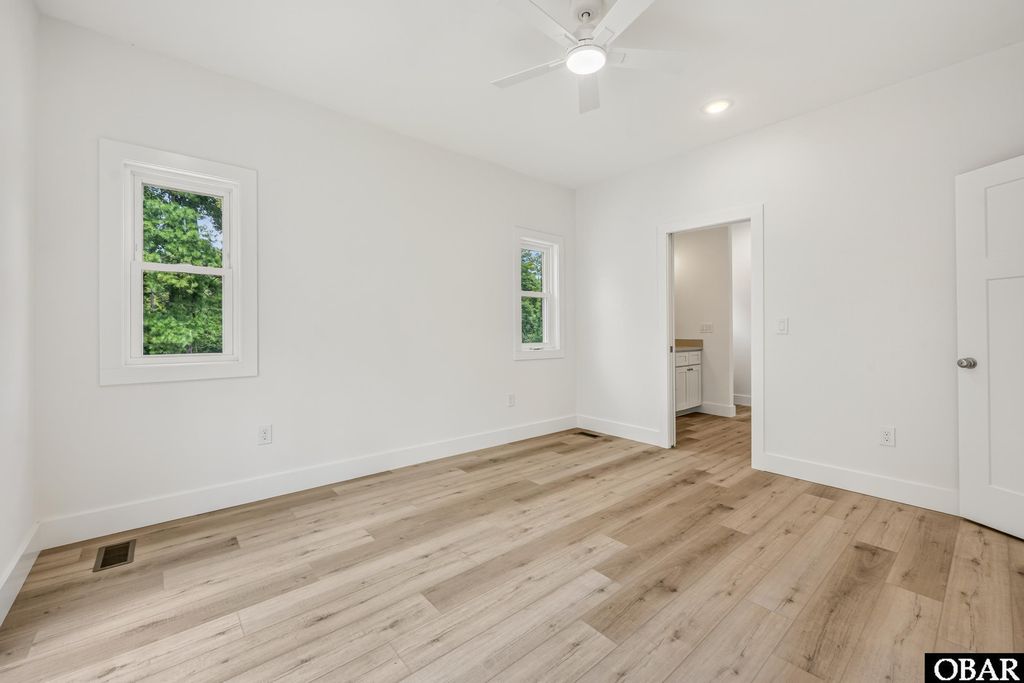 Image 18 of property listing at 4326 Carrenda Lane Lot 1E, Kitty Hawk, NC 27949