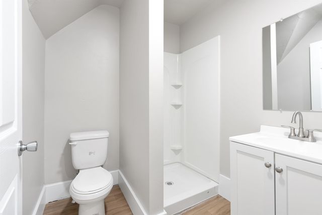 2007 College Street, Cedar Falls, IA 50613