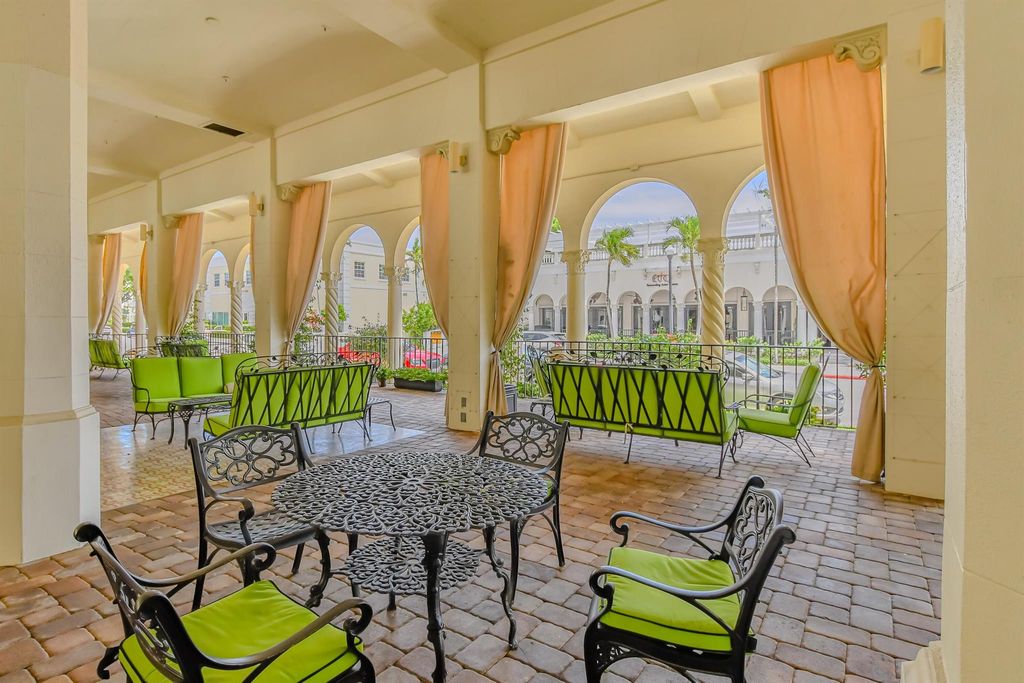 Image 16 of property listing at 235 Sunrise Avenue 2038, Palm Beach, FL 33480