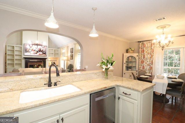 1410 Forest Way, Nashville, GA 31639