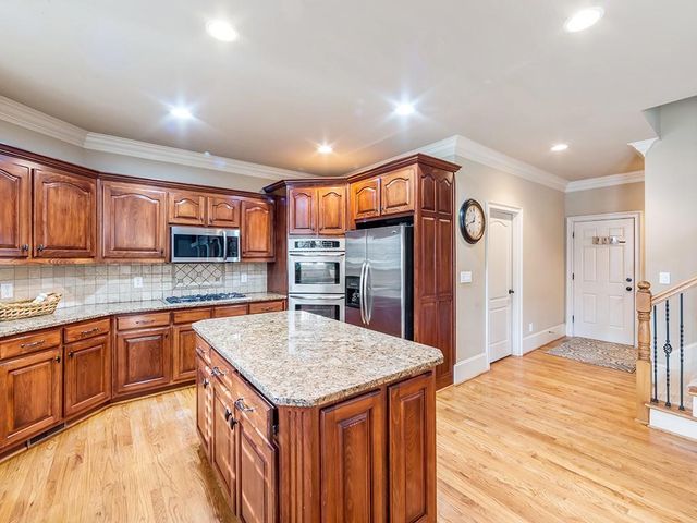 766 Heritage Post SW Lane, Grayson, GA 30017