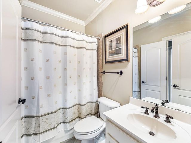 766 Heritage Post SW Lane, Grayson, GA 30017