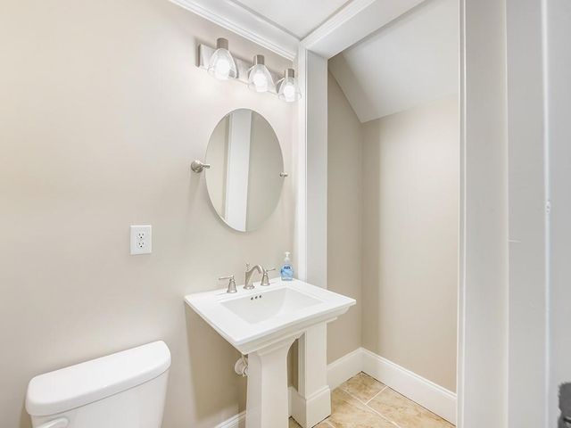 766 Heritage Post SW Lane, Grayson, GA 30017