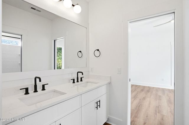 5015 Peachtree Avenue, Wilmington, NC 28403