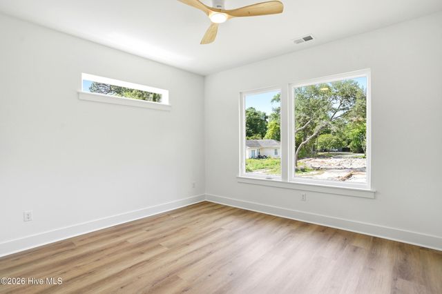 5015 Peachtree Avenue, Wilmington, NC 28403