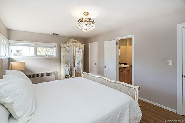 2171 Seneca Drive S, Merrick, NY 11566