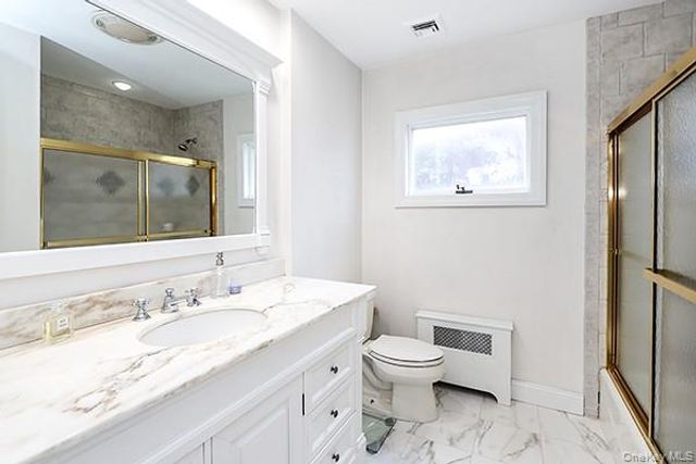 2171 Seneca Drive S, Merrick, NY 11566