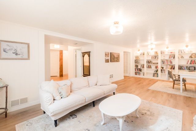 952 N 400 E, American Fork, UT 84003