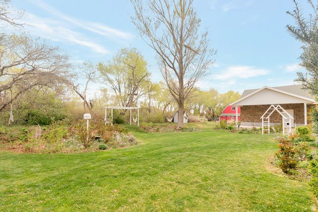 952 N 400 E, American Fork, UT 84003