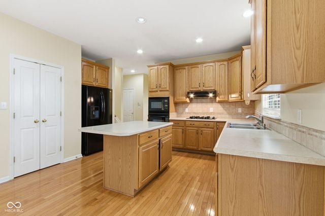 12484 Pasture View Court, Carmel, IN 46033