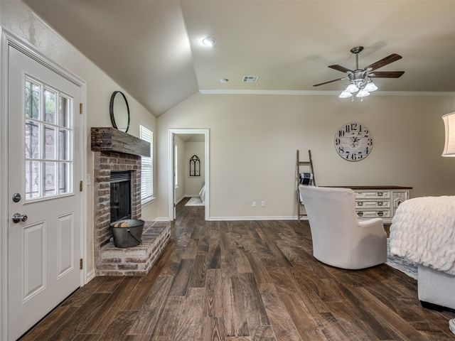 805 S Castle Rock Lane, Mustang, OK 73064