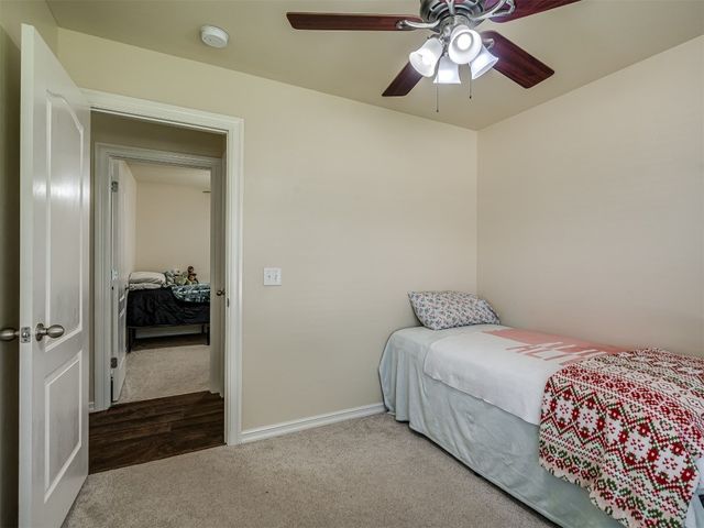 805 S Castle Rock Lane, Mustang, OK 73064