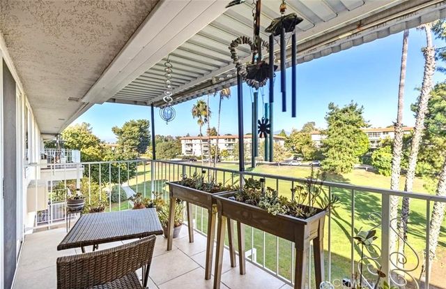 2390 Via Mariposa W 3C, Laguna Woods, CA 92637