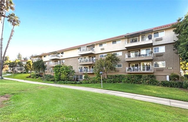 2390 Via Mariposa W 3C, Laguna Woods, CA 92637