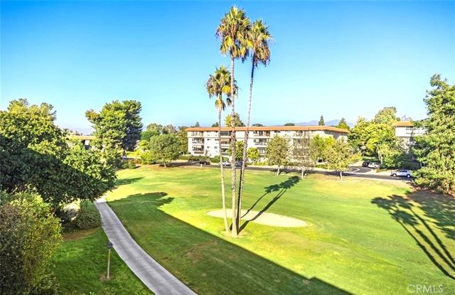 2390 Via Mariposa W 3C, Laguna Woods, CA 92637