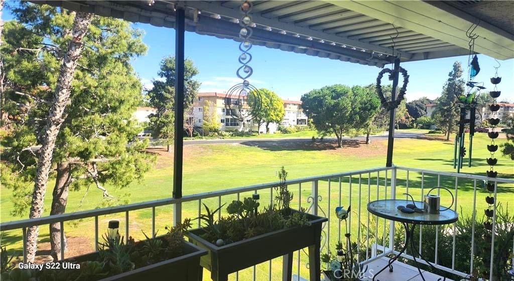 2390 Via Mariposa W 3C, Laguna Woods, CA 92637