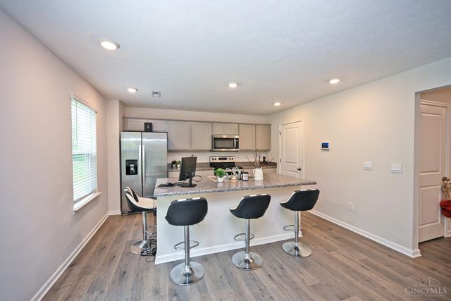 102 River Heights Drive, New Richmond, OH 45157