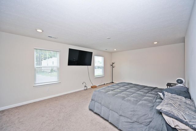 102 River Heights Drive, New Richmond, OH 45157