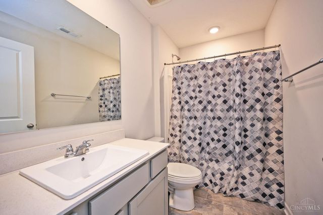 102 River Heights Drive, New Richmond, OH 45157