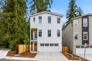 9 160th Place SE, Bothell, WA 98012